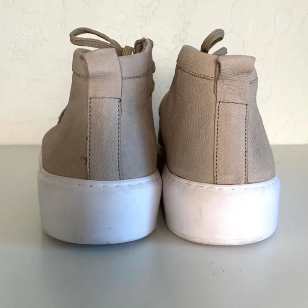 Steve Madden steve madden